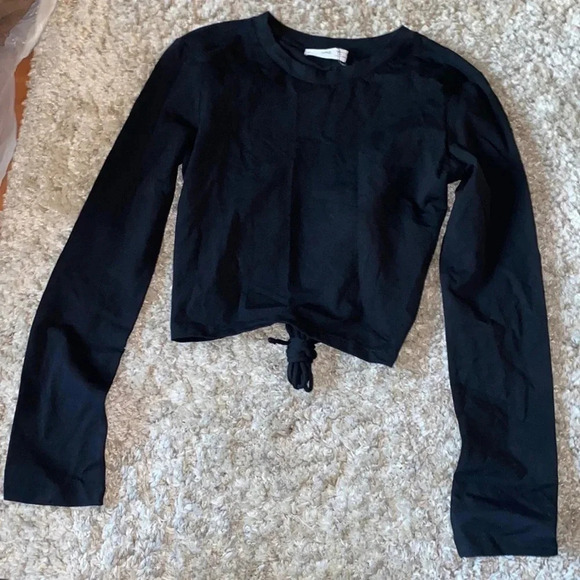 MANGO Cinched open back crop long sleeve - Picture 2 of 4